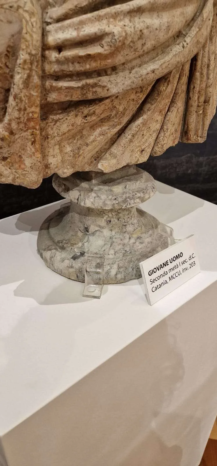 agganci per sculture unict