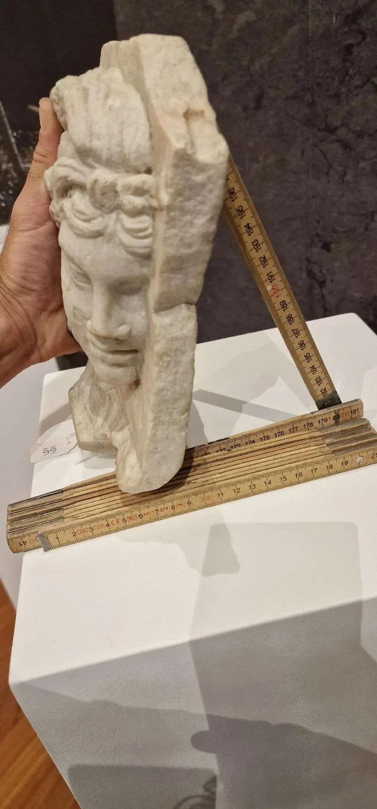 rilievo opere d'arte scultura